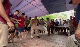 Công Đức 2 pho hộ pháp trị giá 120 triệu và tài trợ giải pháo đất cổ truyền thôn vũ xá xã Quang Khải huyện tứ kỳ tỉnh Hải Dương 38 triệu