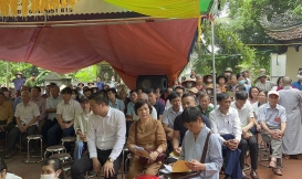 Công Đức 2 pho hộ pháp trị giá 120 triệu và tài trợ giải pháo đất cổ truyền thôn vũ xá xã Quang Khải huyện tứ kỳ tỉnh Hải Dương 38 triệu